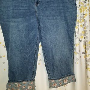 Lane Bryant, Size 24, Cropped Jean's with peach embroidery flowers on the Cuff